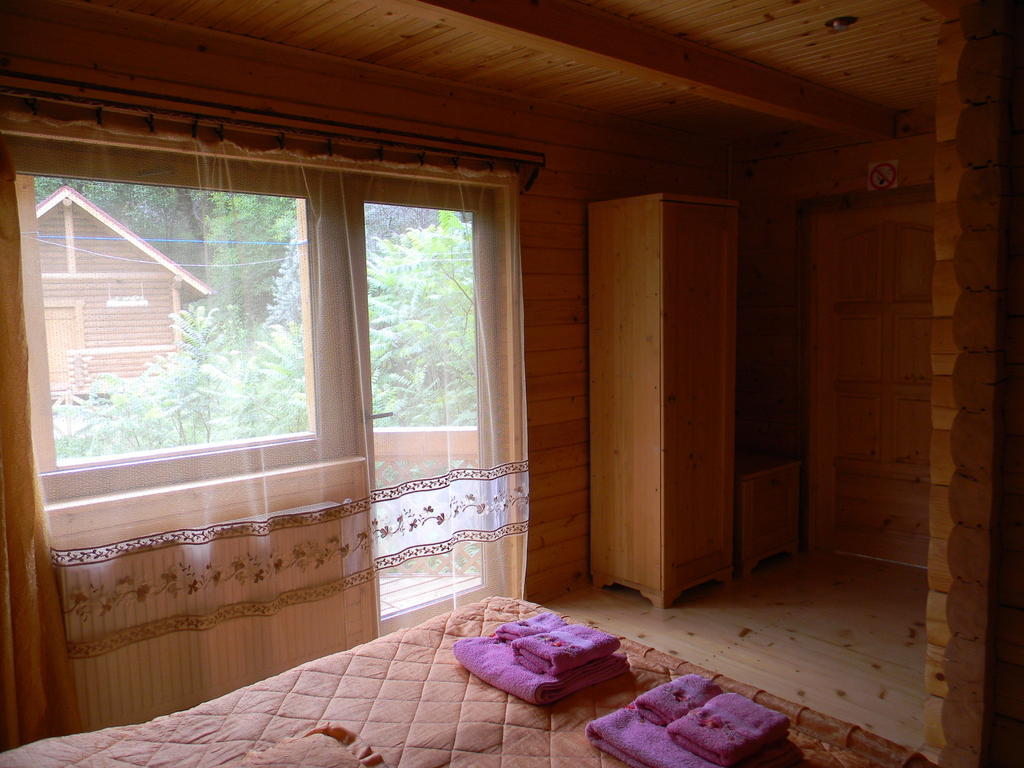 Villa Guсulka Ksenia Kosiv Habitación foto