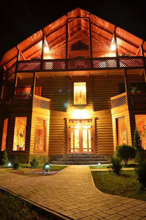 Villa Guсulka Ksenia Kosiv Exterior foto